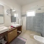 Casa Alvorada With Pool & 3 Bedrooms ヴィラ *