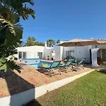 Casa Alvorada With Pool & 3 Bedrooms ヴィラ *