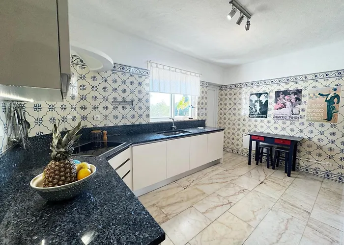Villa Casa Alvorada With Pool & 3 Bedrooms Carvoeiro (Lagoa)